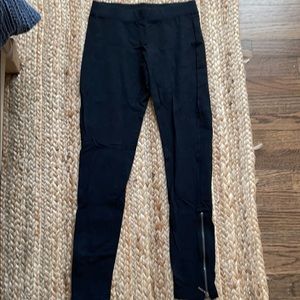 Black leggings with zippers